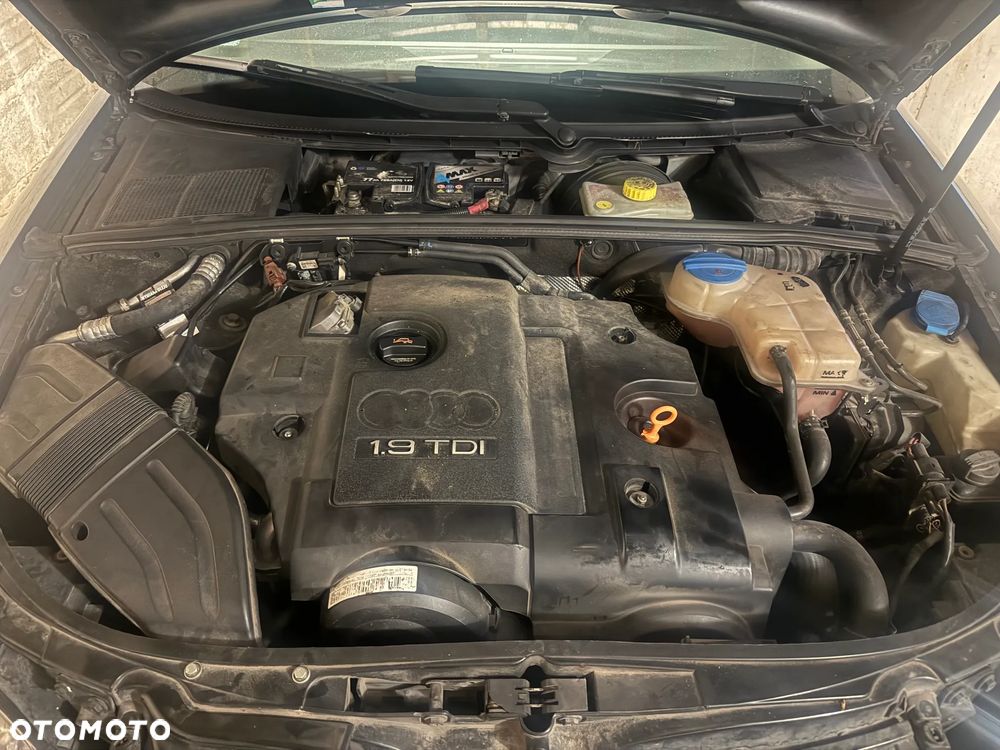Audi A4 Avant 1.9 TDI - 22
