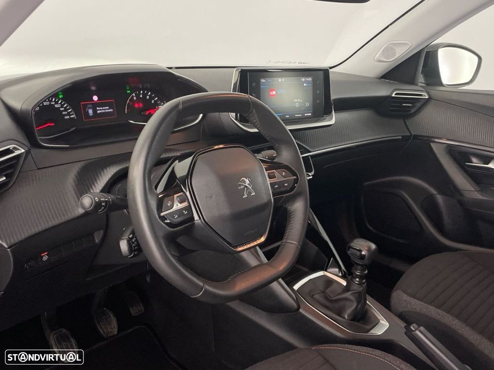 Peugeot 2008 1.2 PureTech Active Pack - 16