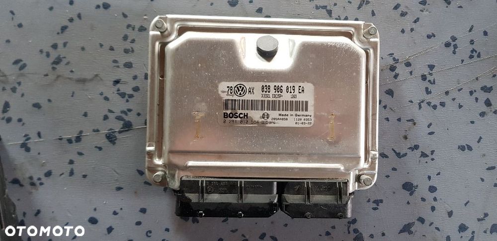 VW PASSAT 1.9 TDI STEROWNIK SILNIKA 038906019EA - 1