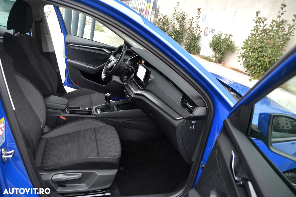 Skoda Octavia 2.0 TDI Tour - 10