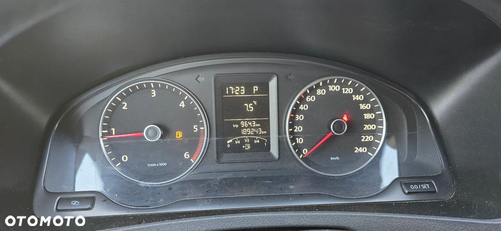 Volkswagen Transporter - 29