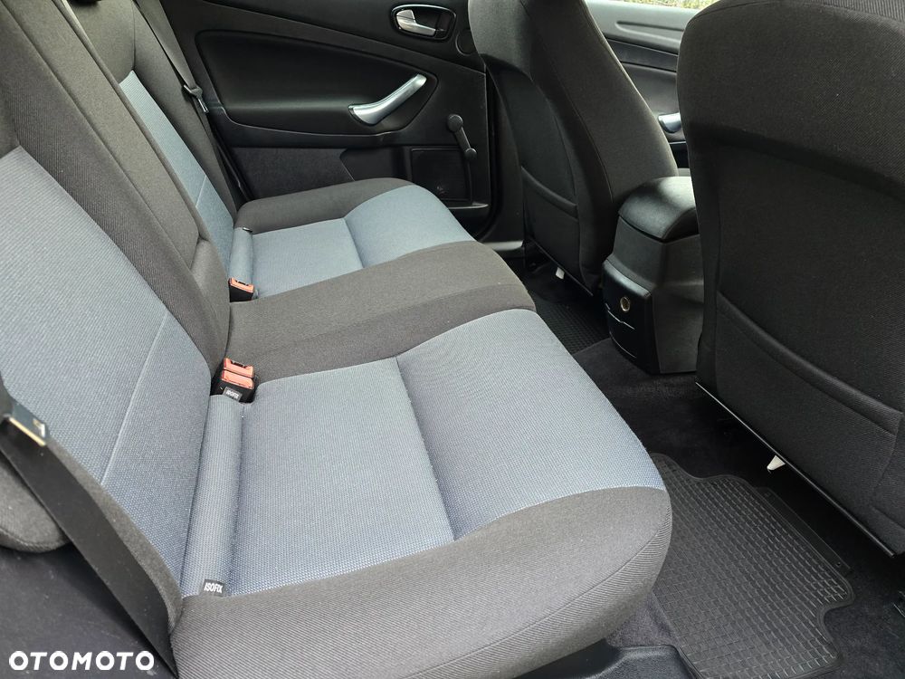 Ford Mondeo 1.6 Ti-VCT Trend - 23