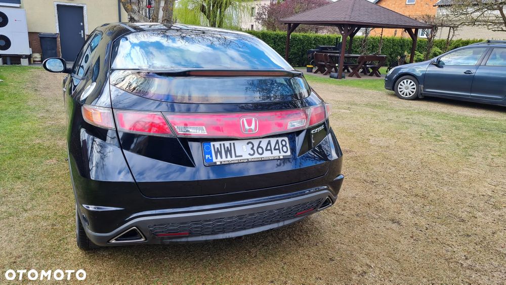 Honda Civic 1.8 Executive - 4