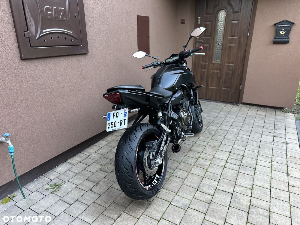 Yamaha MT - 9
