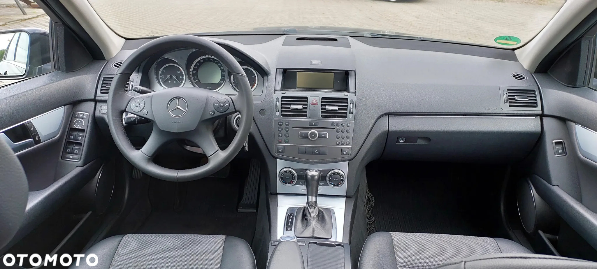 Mercedes-Benz Klasa C - 38