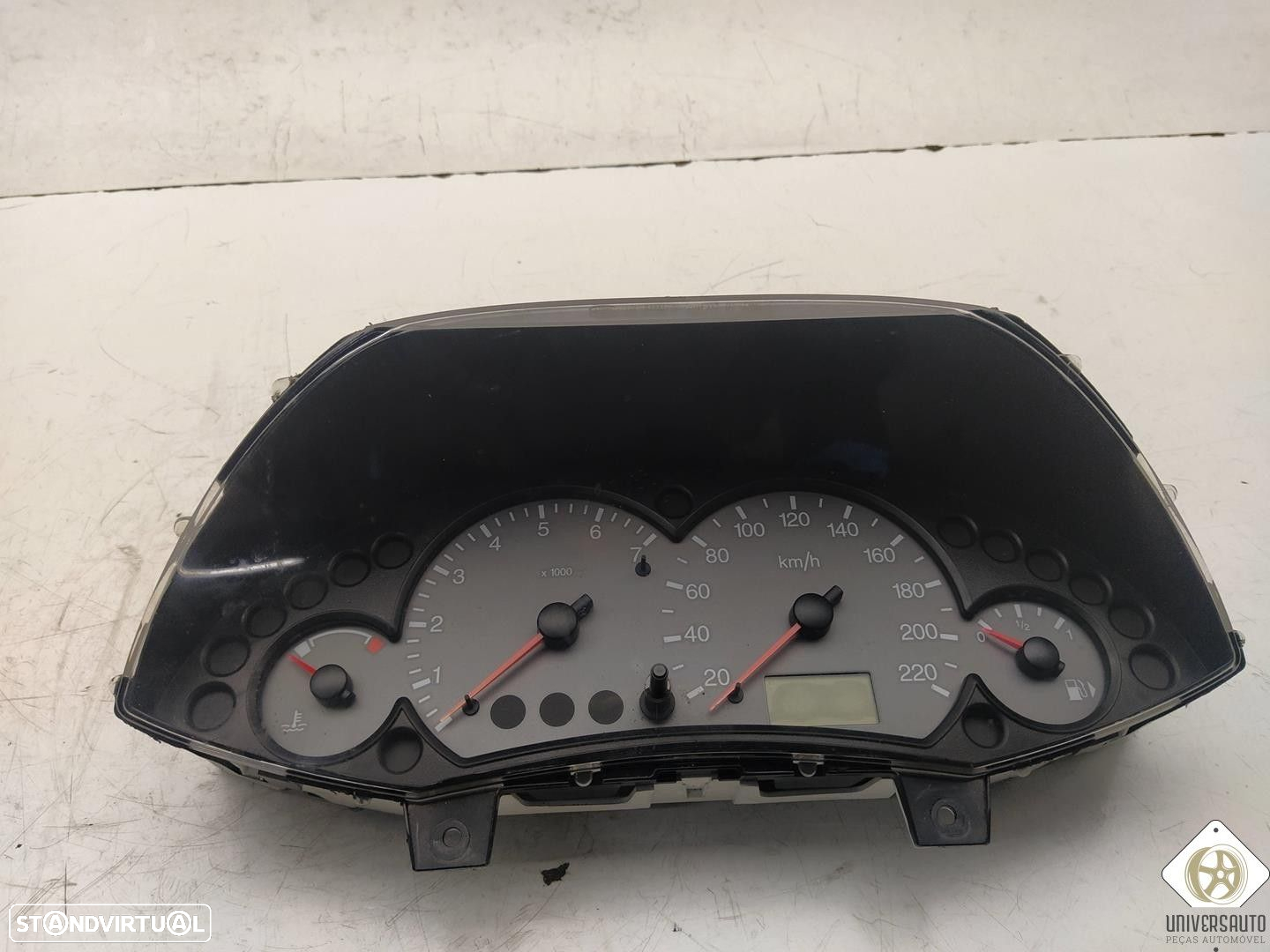 QUADRANTE FORD FOCUS 1999 - 3