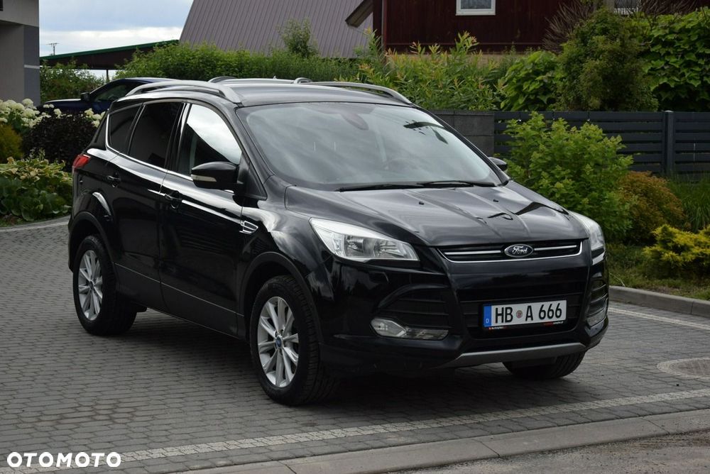 Ford Kuga 2.0 TDCi 4x2 Titanium - 2