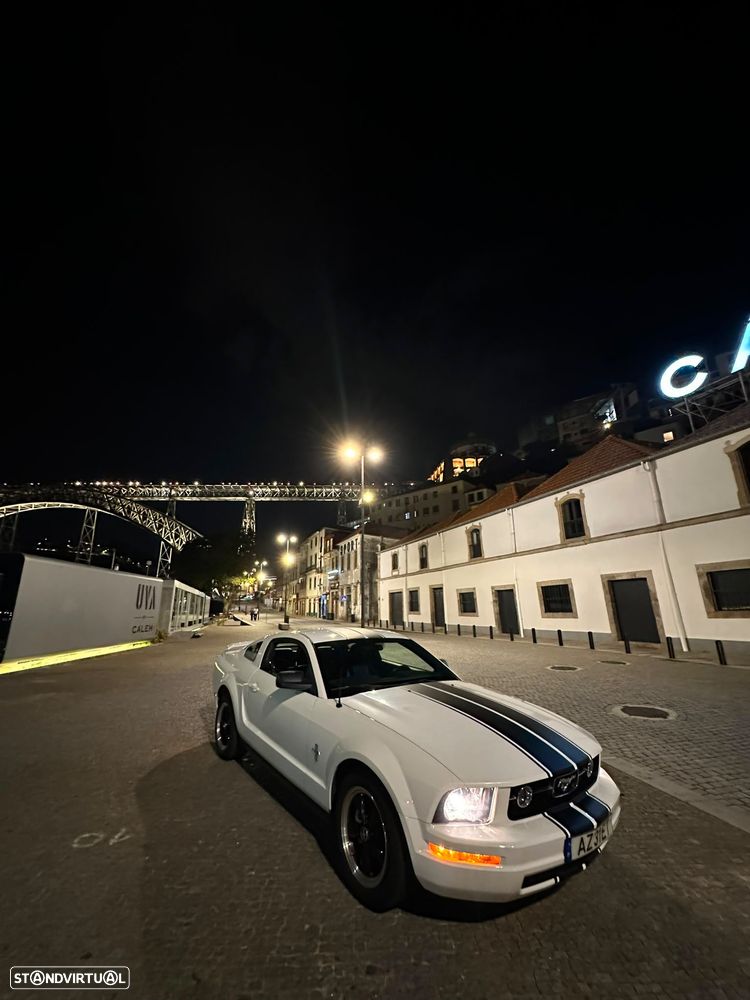 Ford Mustang - 5