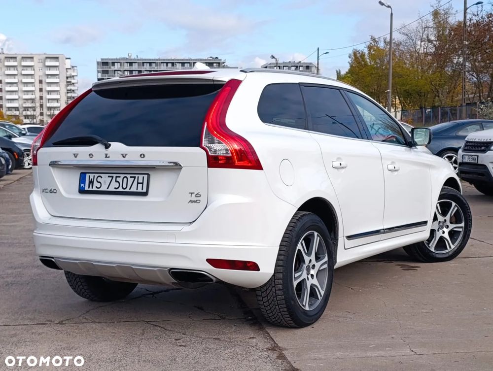 Volvo XC 60 T6 AWD Edition Pro - 24