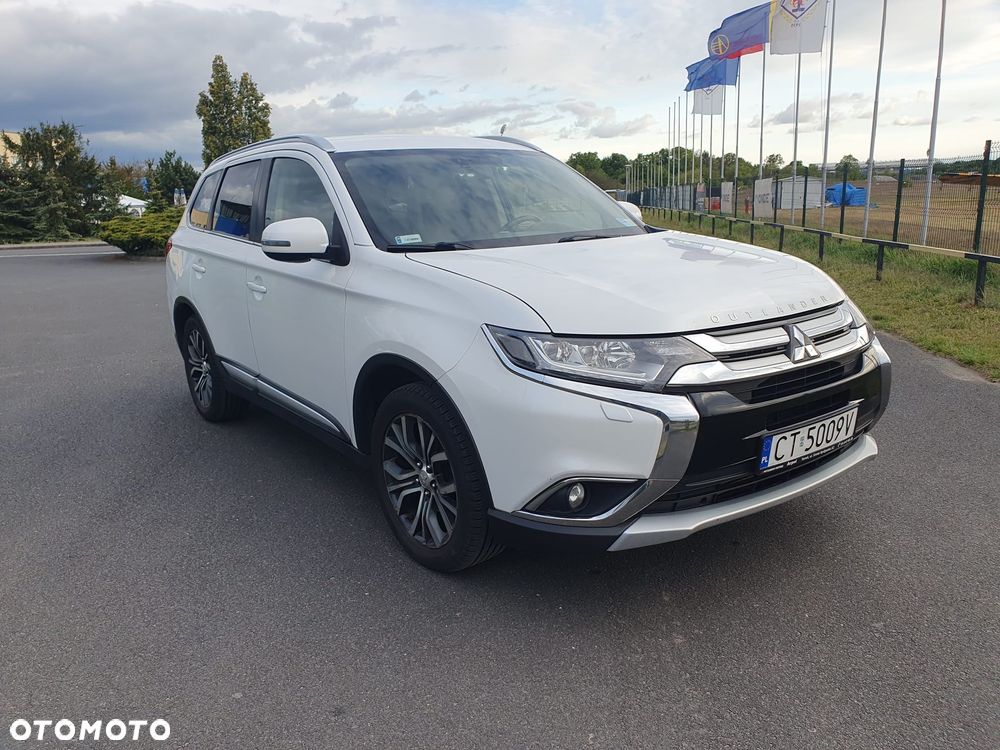 Mitsubishi Outlander 2.2 DID Intense + 4WD - 7