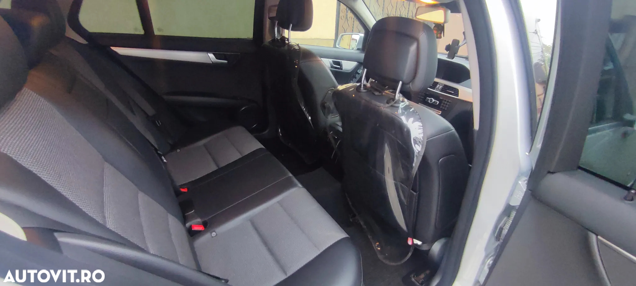 Mercedes-Benz C 180 T CDI DPF (BlueEFFICIENCY) Avantgarde - 9