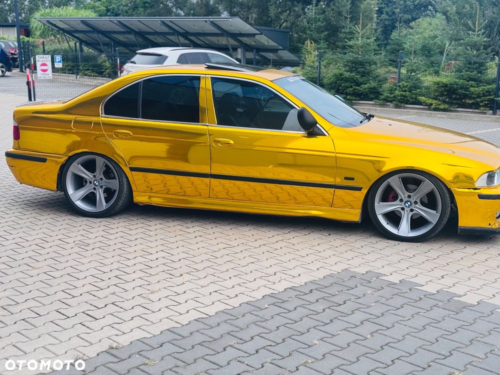 BMW Seria 5 525d - 4