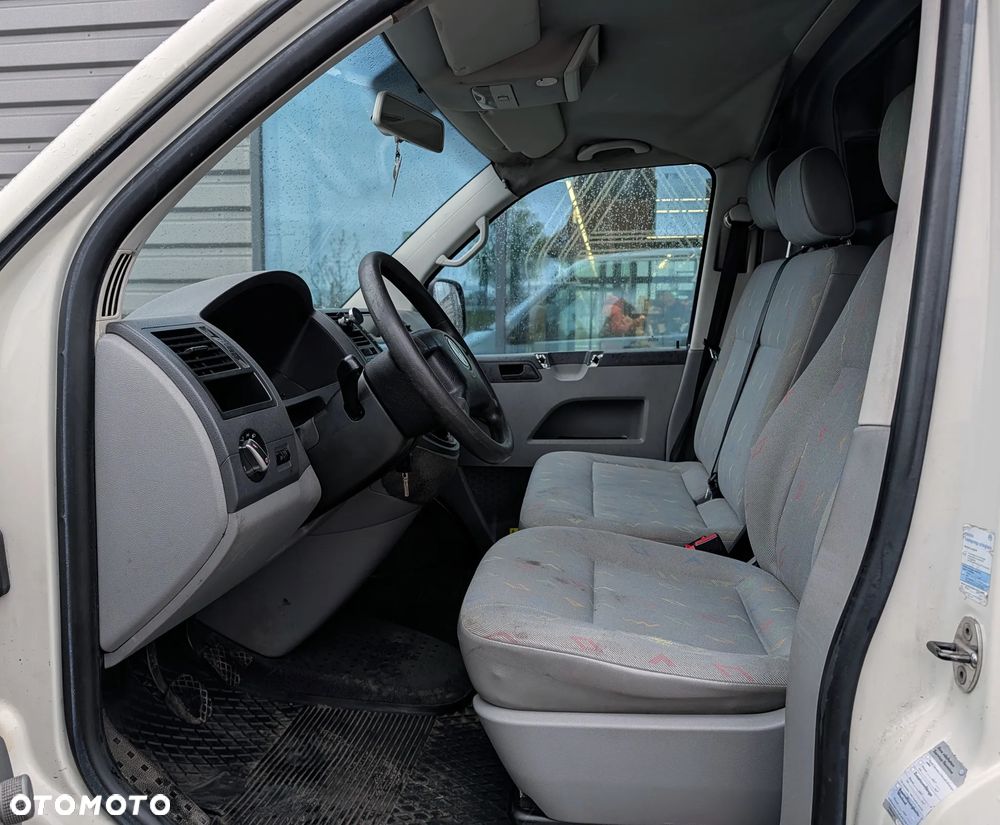 Volkswagen TRANSPORTER T5 - 7