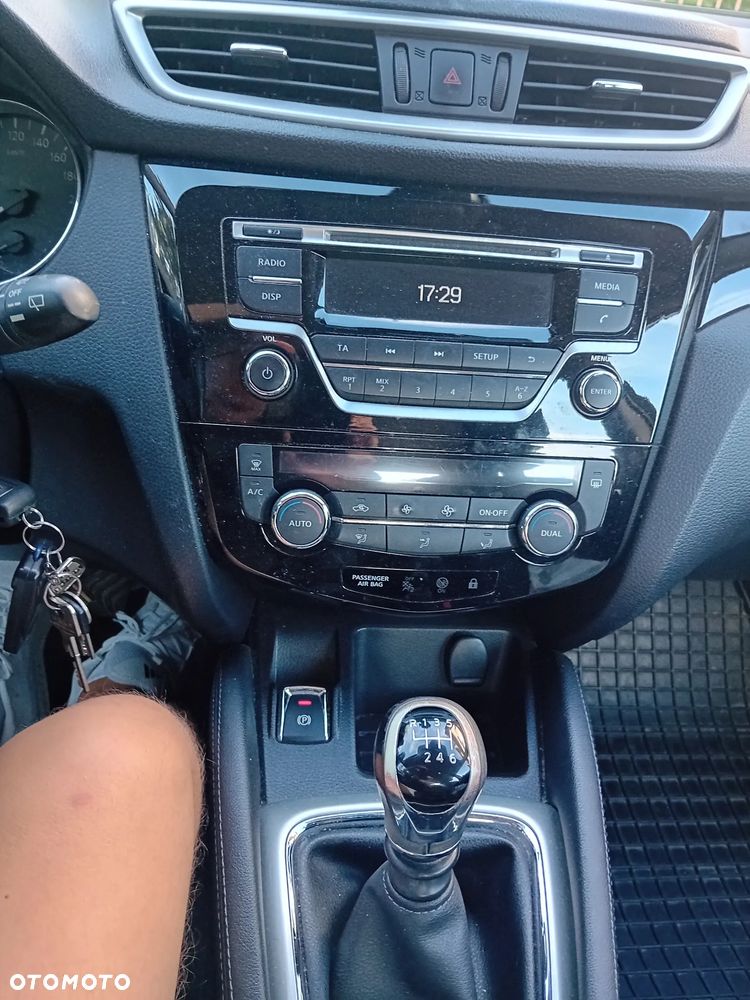 Nissan Qashqai 1.5 dCi Acenta EU6 - 8