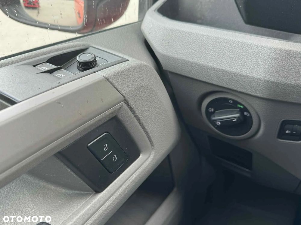 MAN TGE 3.140 FURGON L3H3 - 15