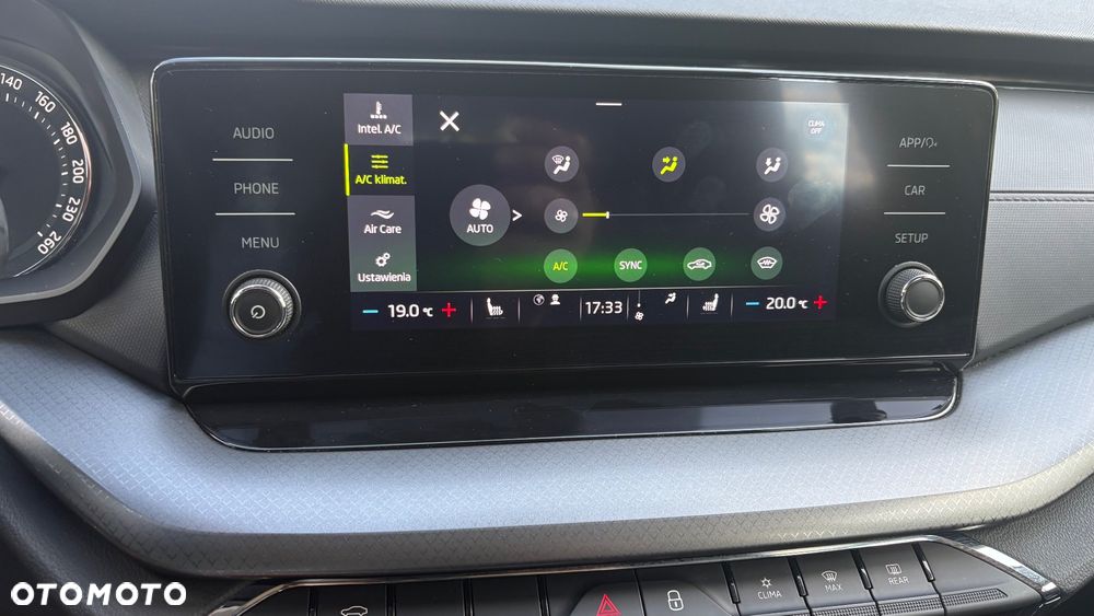 Skoda Octavia 1.5 TSI e-Tec Ambition DSG - 19
