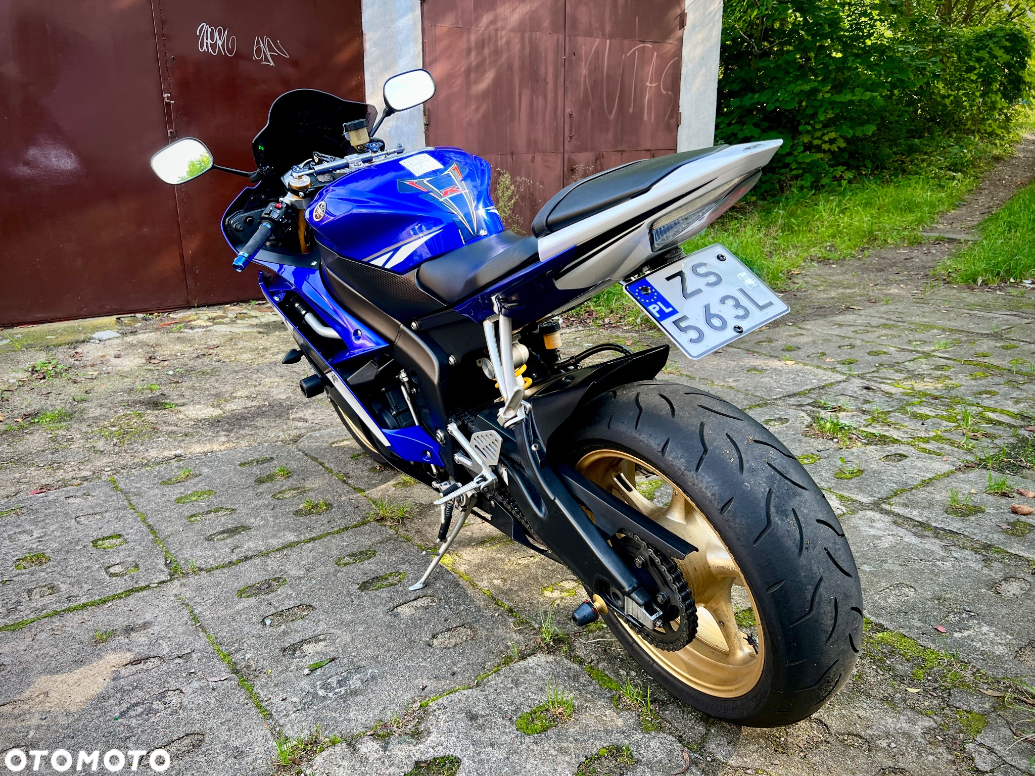 Yamaha R6 - 11