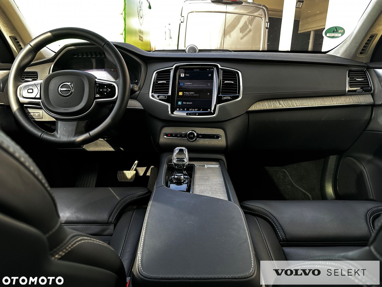 Volvo XC 90 - 25