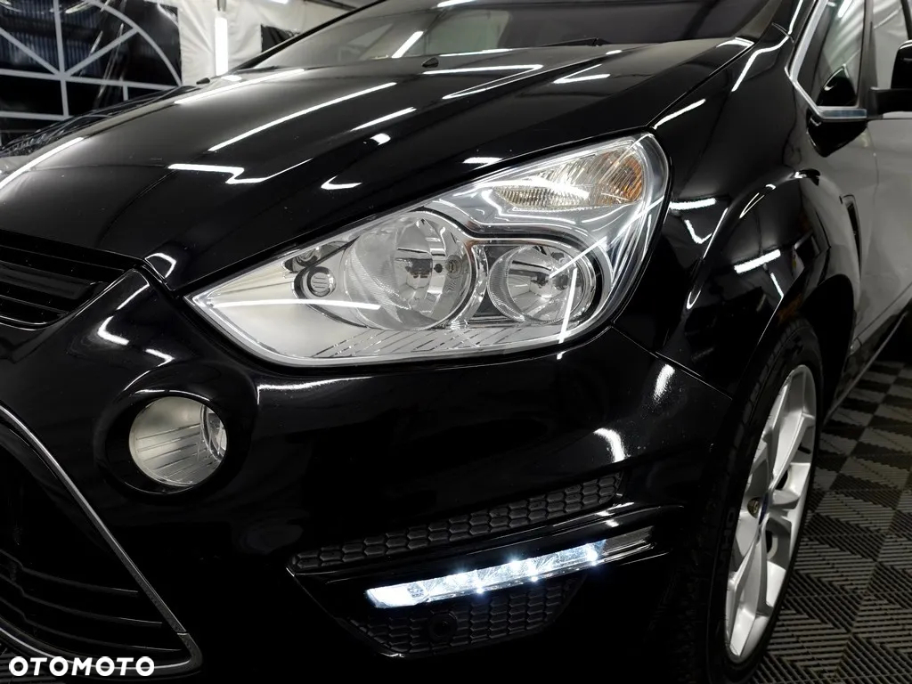 Ford S-Max 2.0 TDCi Titanium - 23