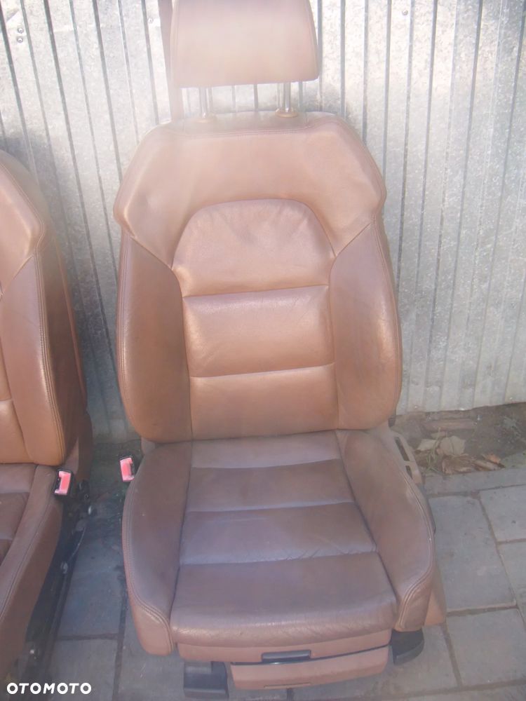 audi a6 c6  kombi komplet skórzanych foteli z boczkami - 2