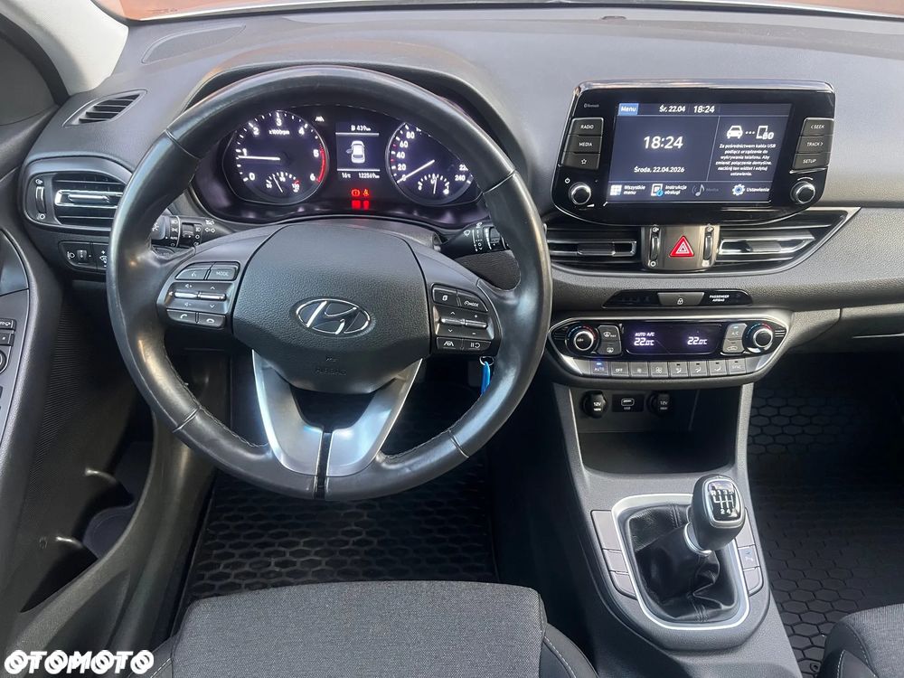 Hyundai i30 ver-1-6-d-comfort - 10