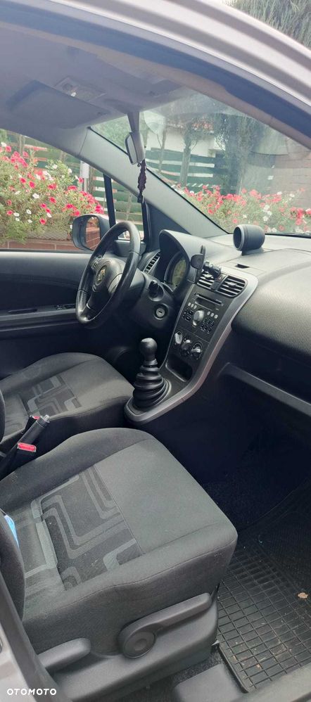 Suzuki Splash - 7