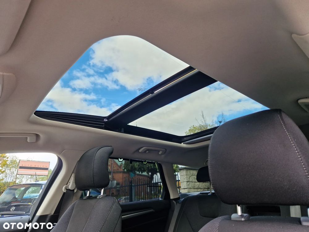 Ford Mondeo Turnier 2.0 TDCi Start-Stopp Titanium - 32