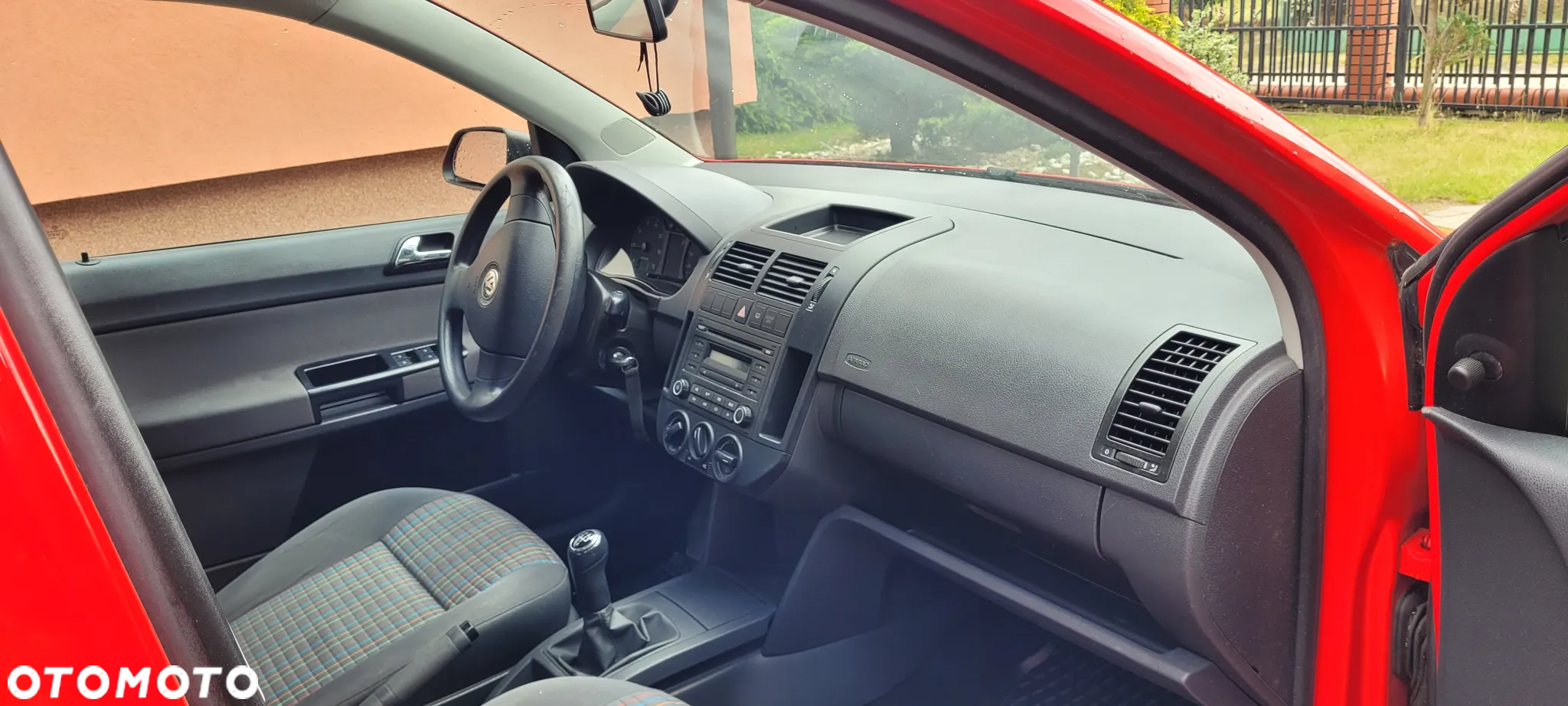 Volkswagen Polo - 6