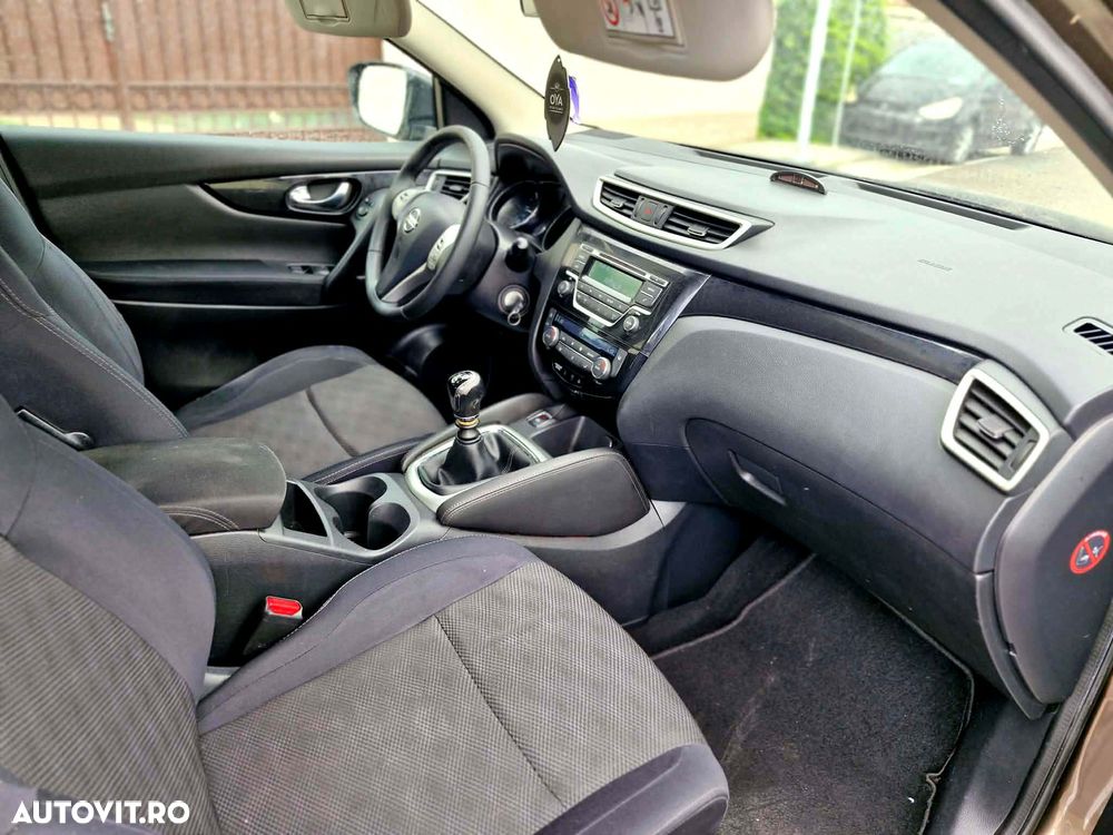 Nissan Qashqai 1.6 DCI Start/Stop 4X4-i Tekna - 7
