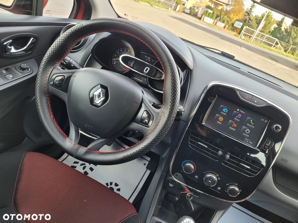 Renault Clio 1.2 16V 75 Collection - 25
