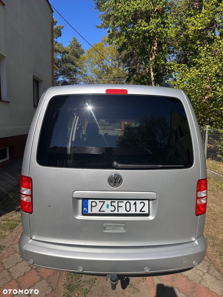 Volkswagen Caddy Maxi Highline BMT - 4