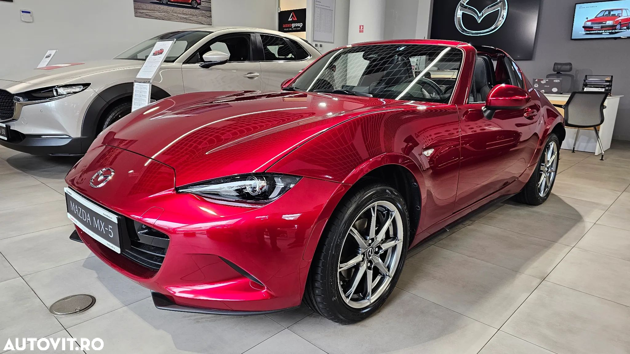 Mazda MX-5 SKYACTIV G132 Exclusive-Line - 1
