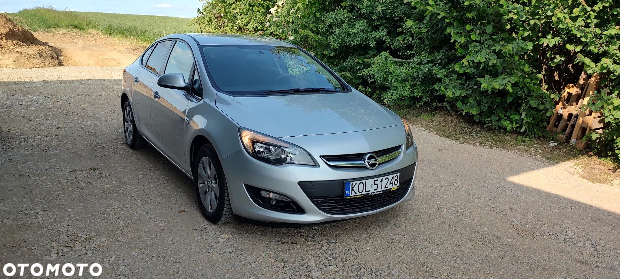 Opel Astra IV 1.4 T Business S&S EU6 - 1