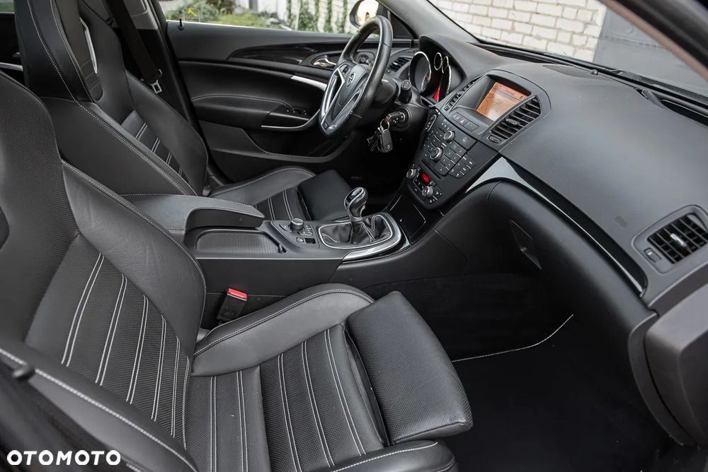 Opel Insignia 2.8 Turbo 4x4 OPC - 21