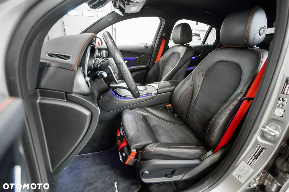 Mercedes-Benz GLC - 34