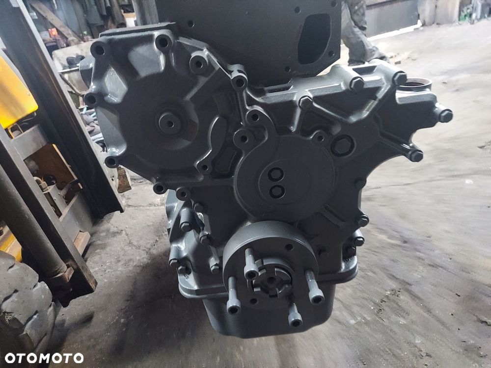 SILNIK SISU 453084978 KOMBAJN FENDT 6335C 2015r - 5