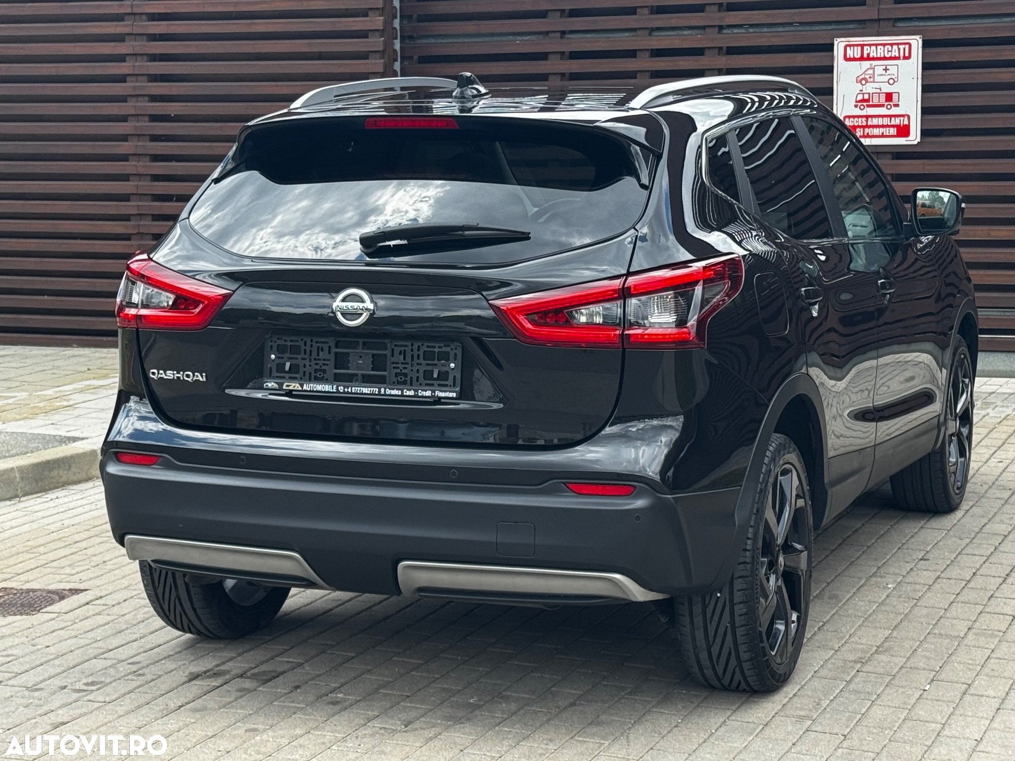 Nissan Qashqai 1.3 DIG-T DCT TEKNA - 12