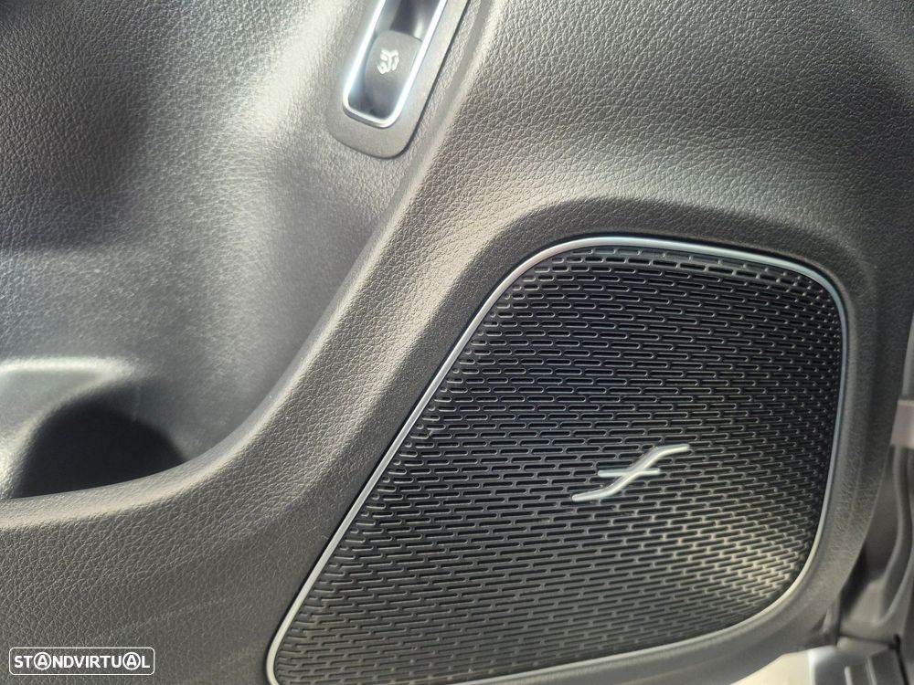 Mercedes-Benz CLA 35 AMG 4Matic - 14