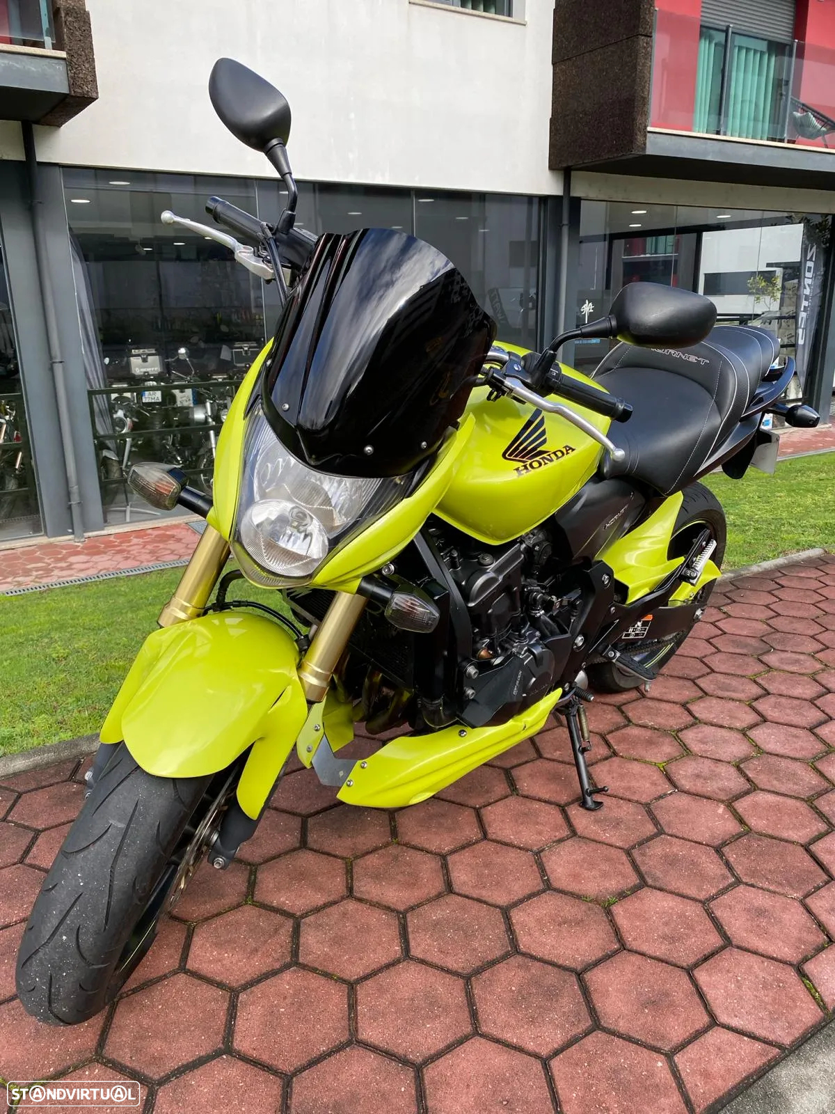 Honda Hornet - 9