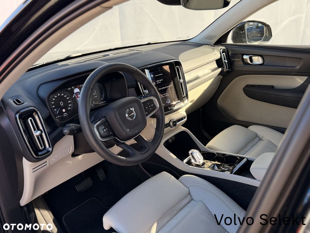 Volvo XC 40 2022