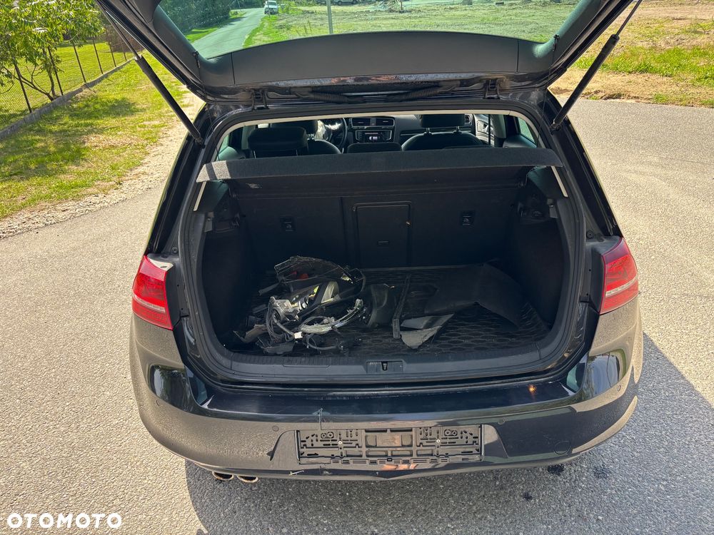 Volkswagen Golf 2.0 BlueTDI Highline - 16