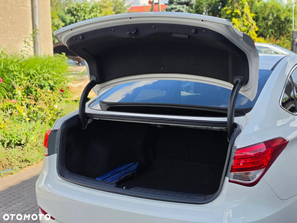 Hyundai i40 - 15