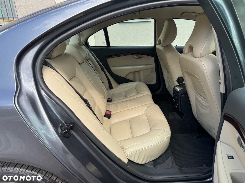 Volvo S80 - 8