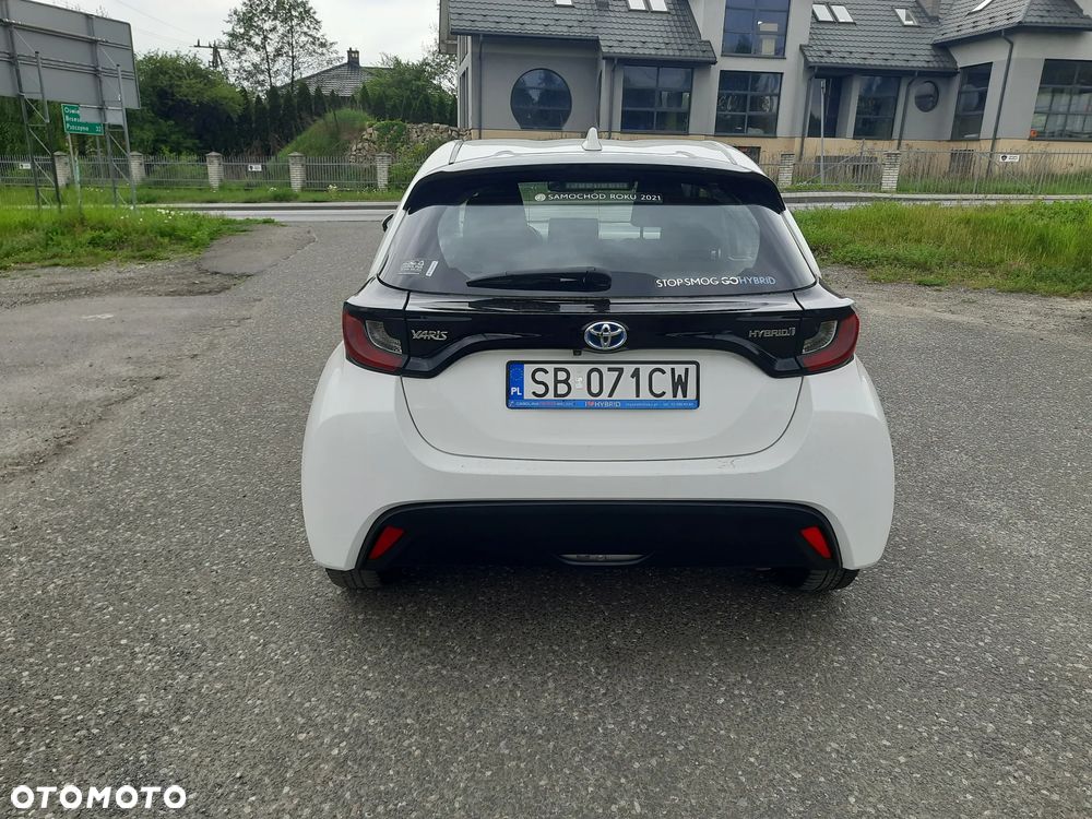 Toyota Yaris Hybrid 1.5 Selection Style - 6