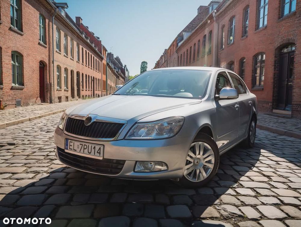 Skoda Octavia 1.4 TSI Ambiente - 2