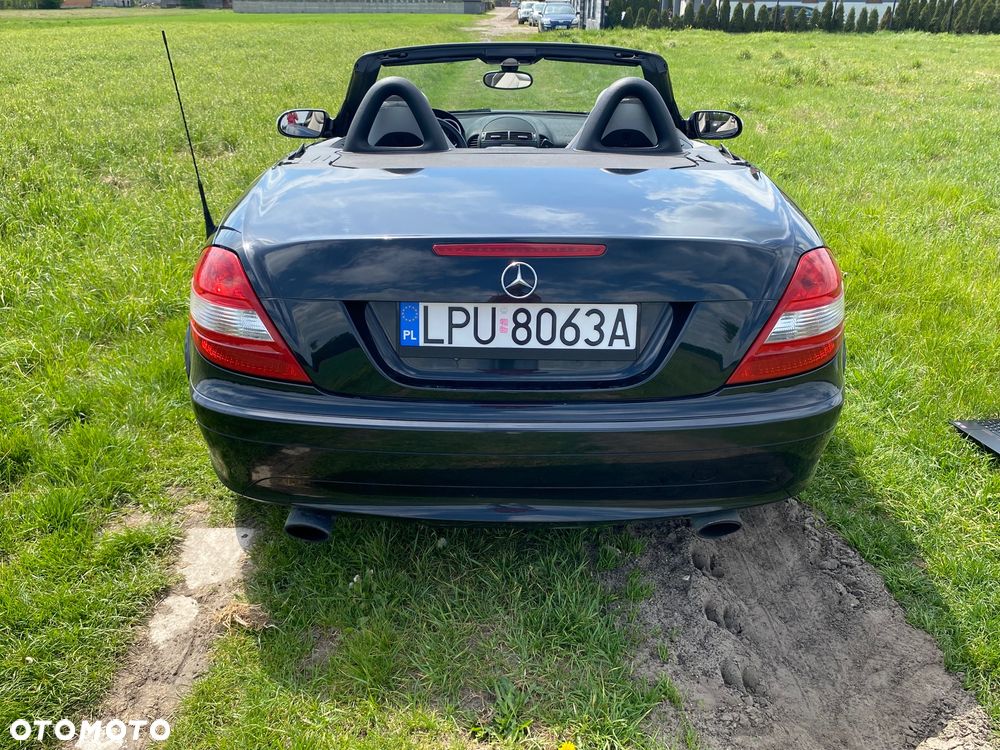 Mercedes-Benz SLK - 24