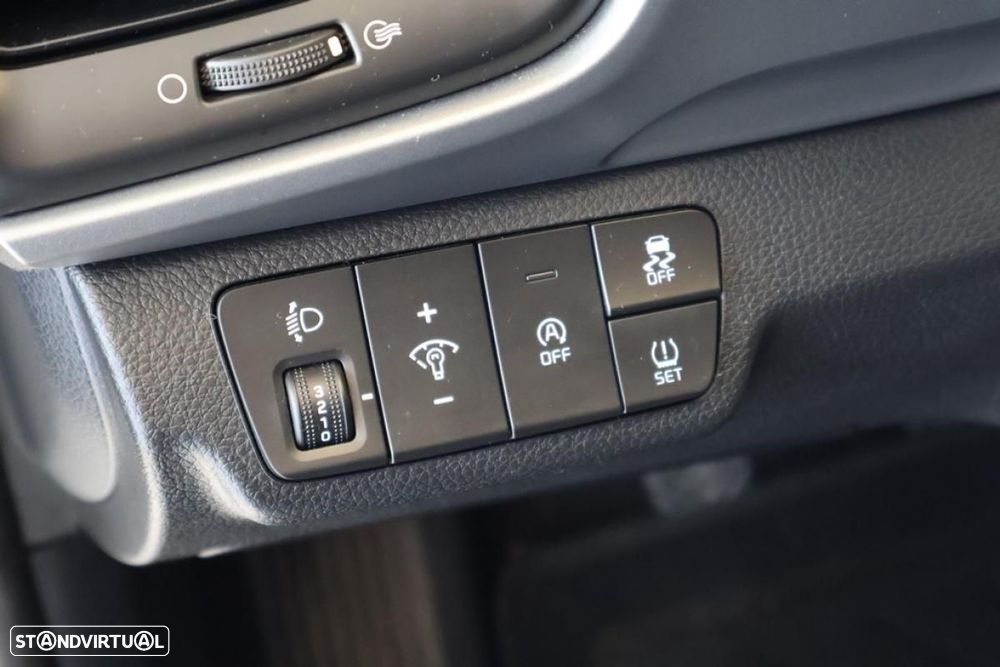 Kia Stonic 1.2 Dynamic - 28