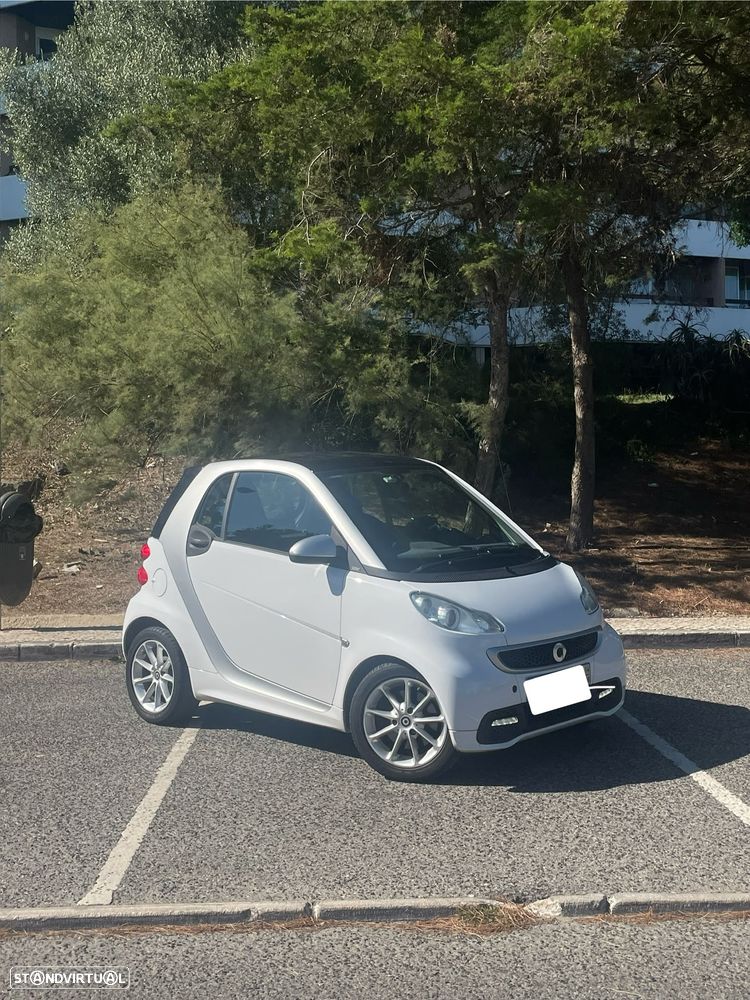 Smart ForTwo Coupé 1.0 mhd Passion 71 Softouch - 2
