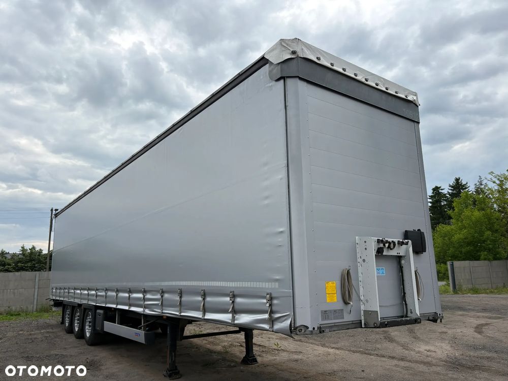 Schmitz Cargobull Mega