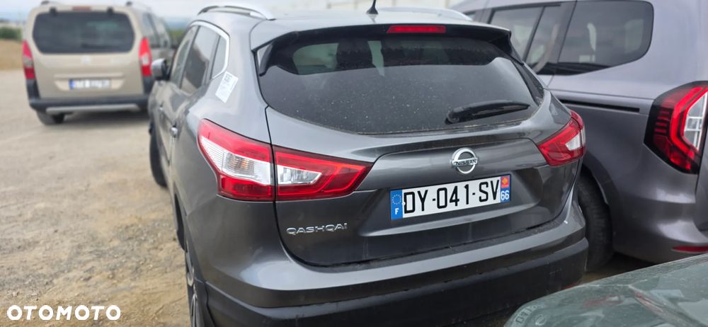 Nissan Qashqai 1.6 dCi Xtronic TEKNA+ - 9